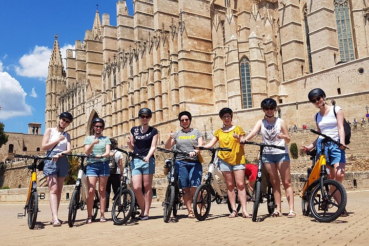 2 Stunden E-Bike Tour in Palma